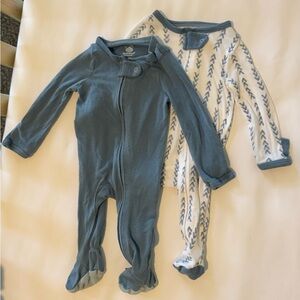 Cloud Island Blue and White Footed One Piece Set